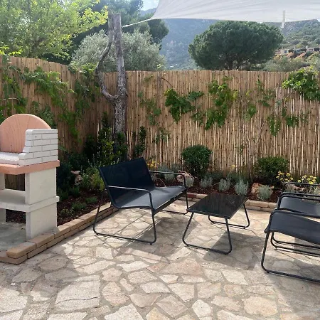 Splendida Casa Vacanze Villasimius, 300mt Dal Mare Oasi dei Due Mari